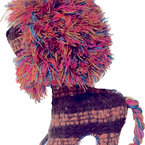 Lion figureπ¦ - Picture 5 of 6